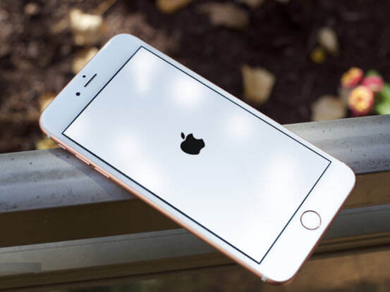 8 solutions efficaces pour réparer un iPhone qui s'éteint tout seul et se rallume en boucle