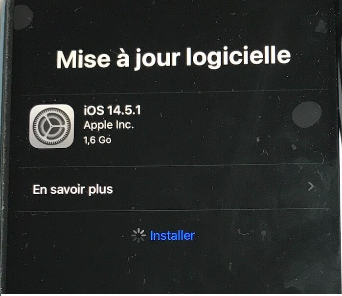 5 Astuces pour réparer la mise à jour logicielle iPhone bloqué sur Installer (iOS 26/18/17/16)